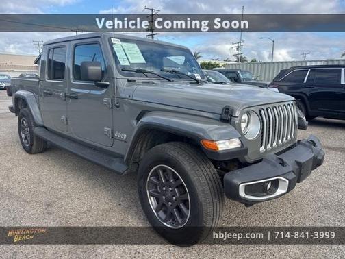 2022 Jeep Gladiator Overland