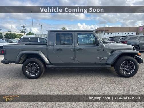 2022 Jeep Gladiator Overland