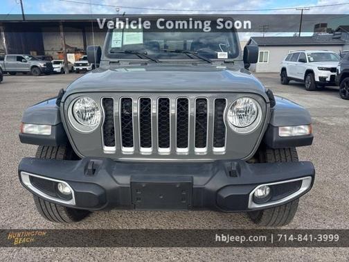 2022 Jeep Gladiator Overland