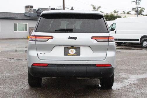 2024 Jeep Grand Cherokee L Laredo