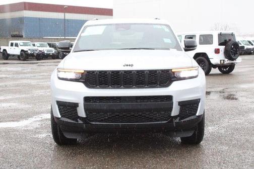 2024 Jeep Grand Cherokee L Laredo