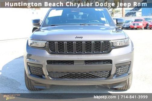 2022 Jeep Grand Cherokee L Laredo