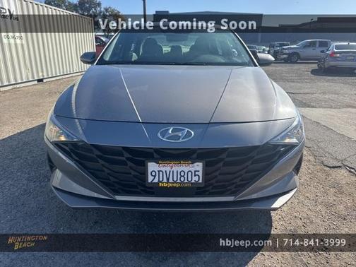 2023 Hyundai ELANTRA SEL