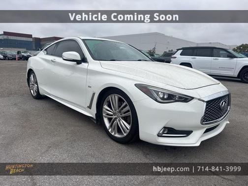 2018 INFINITI Q60 3.0t LUXE