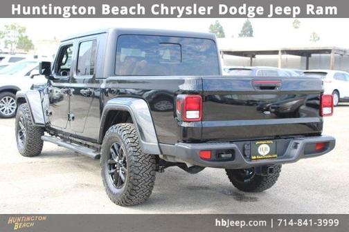 2021 Jeep Gladiator Sport