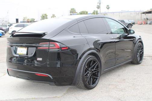 Black 2022 Tesla Model X Plaid