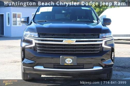 2023 Chevrolet Suburban LT