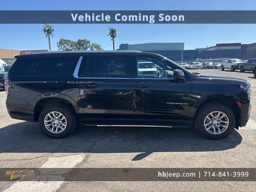 2023 Chevrolet Suburban LT