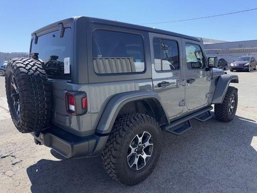 Sting Gray Clearcoat 2022 Jeep Wrangler Unlimited Rubicon