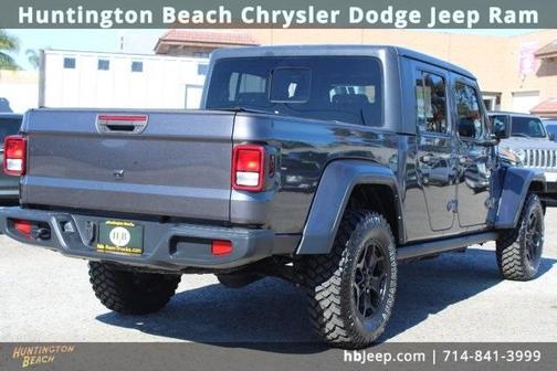 2021 Jeep Gladiator Sport