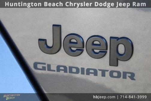 2021 Jeep Gladiator Sport