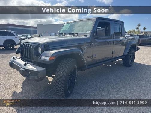 2021 Jeep Gladiator Sport