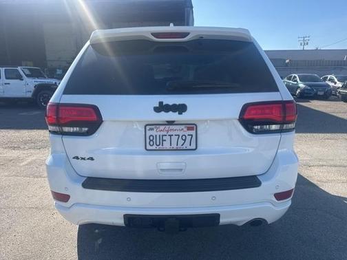 2021 Jeep Grand Cherokee Laredo X