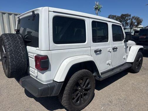 Bright White Clearcoat 2022 Jeep Wrangler Unlimited 4xe Sahara