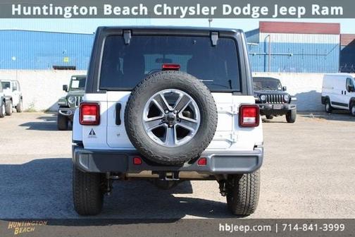 2020 Jeep Wrangler Unlimited Sahara