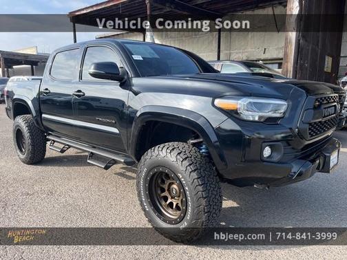 2020 Toyota Tacoma TRD Sport