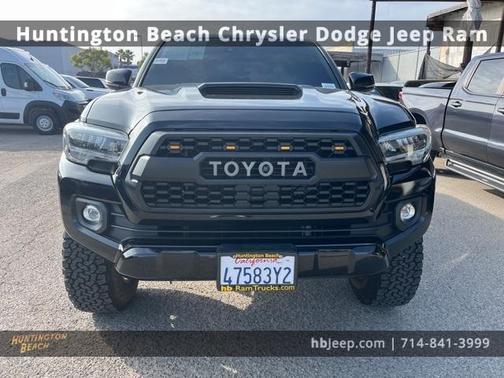 2020 Toyota Tacoma TRD Sport