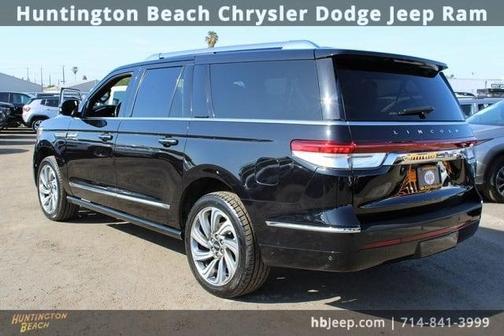 2023 Lincoln Navigator L Reserve