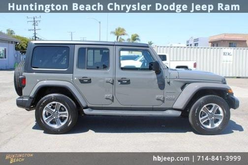 2020 Jeep Wrangler Unlimited Sahara