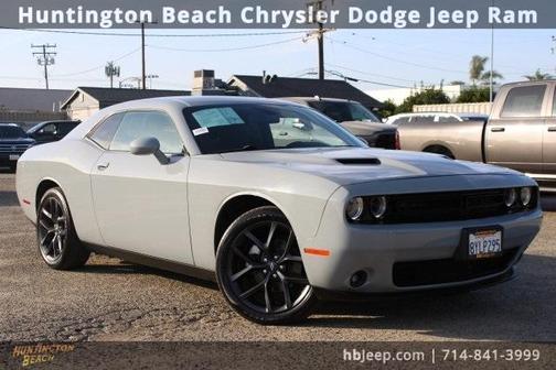2021 Dodge Challenger SXT