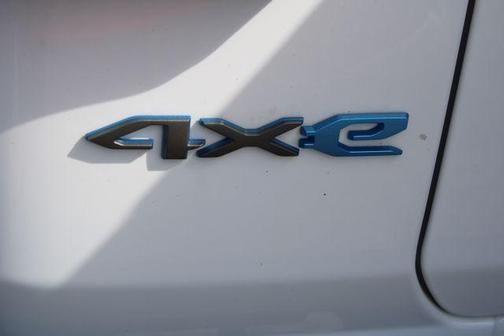 Bright White Clearcoat 2023 Jeep Wrangler 4xe Rubicon