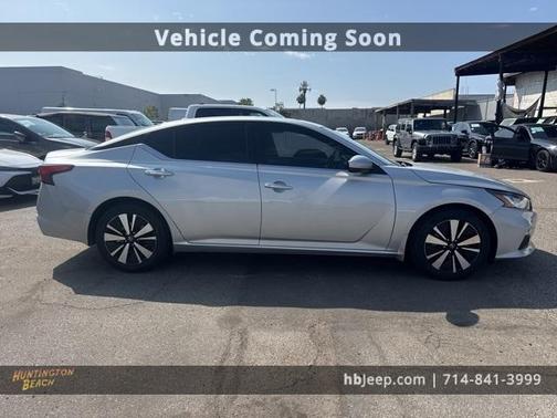 2021 Nissan Altima 2.5 SV