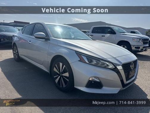 2021 Nissan Altima 2.5 SV