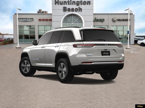 2025 Jeep Grand Cherokee 4xe Base
