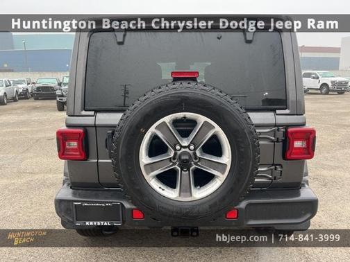 2022 Jeep Wrangler Unlimited Sahara