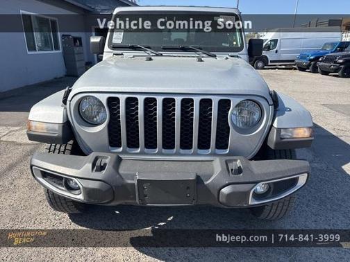 2023 Jeep Gladiator Sport