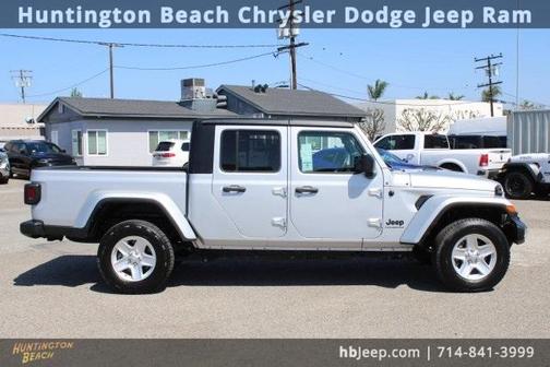 2023 Jeep Gladiator Sport