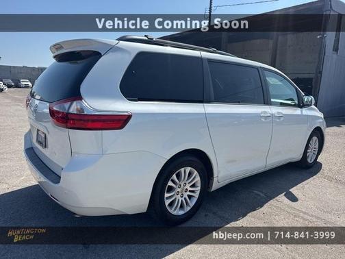 2015 Toyota Sienna XLE