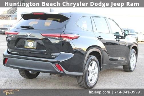 2023 Toyota Highlander LE