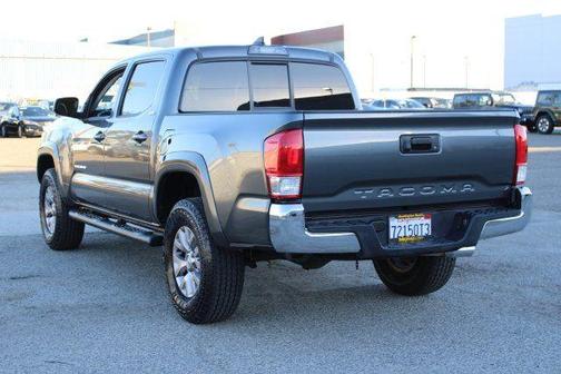 2017 Toyota Tacoma SR5