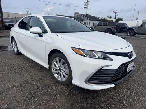 2024 Toyota Camry LE
