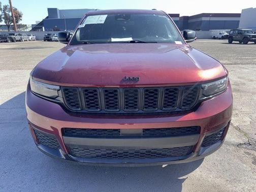 2021 Jeep Grand Cherokee L Laredo