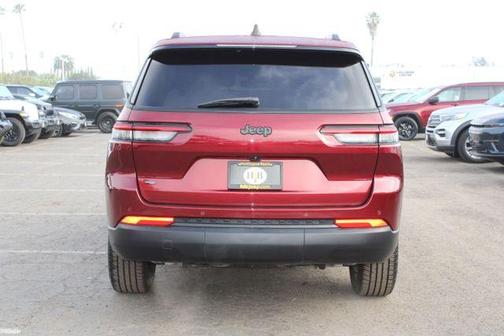 2021 Jeep Grand Cherokee L Laredo