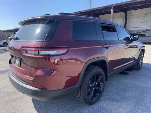 2021 Jeep Grand Cherokee L Laredo