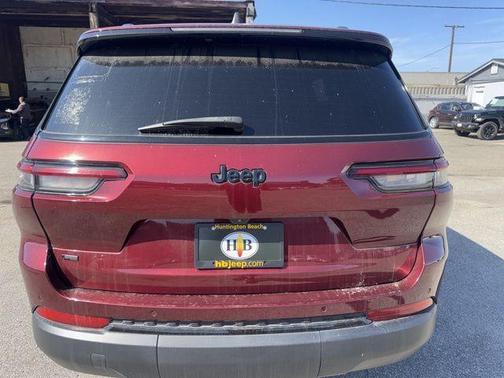 2021 Jeep Grand Cherokee L Laredo