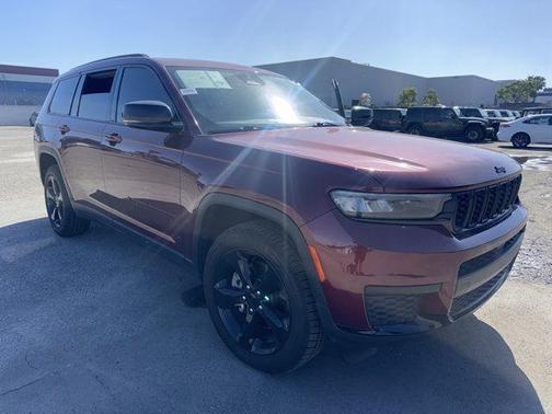 2021 Jeep Grand Cherokee L Laredo