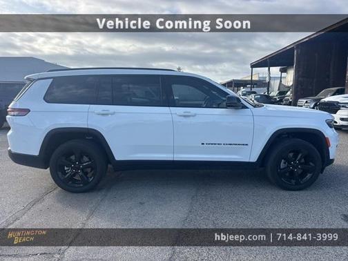 2023 Jeep Grand Cherokee L Laredo