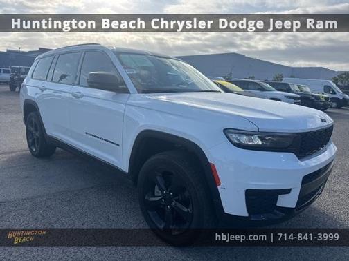 2023 Jeep Grand Cherokee L Laredo