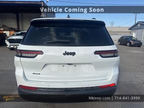 2023 Jeep Grand Cherokee L Laredo