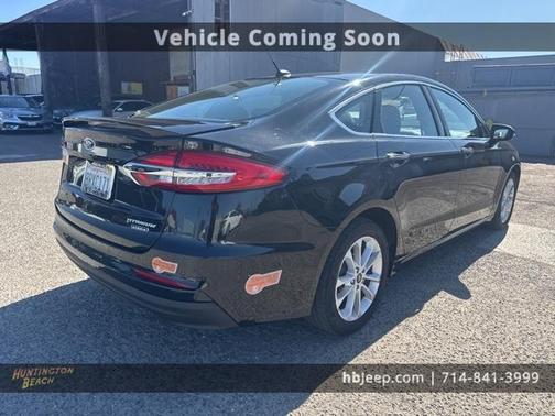 2020 Ford Fusion Energi Titanium