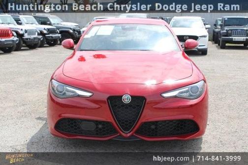 2022 Alfa Romeo Giulia Base