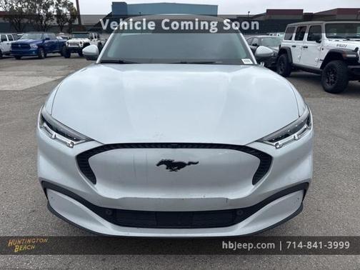 2022 Ford Mustang Mach-E Select