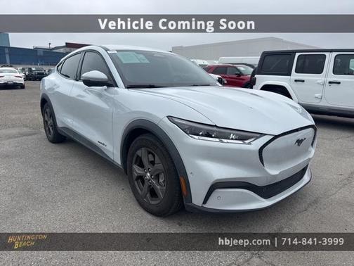 2022 Ford Mustang Mach-E Select