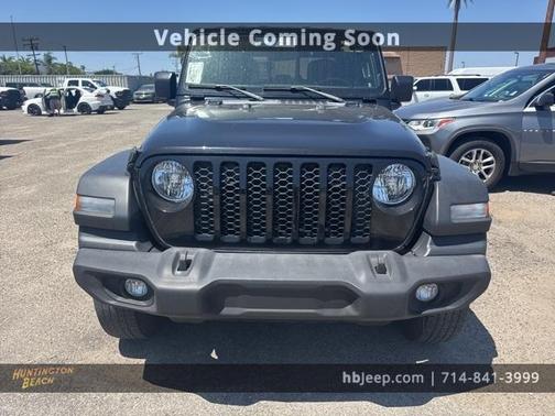 2022 Jeep Gladiator Sport