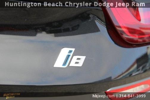 2019 BMW i8 Base