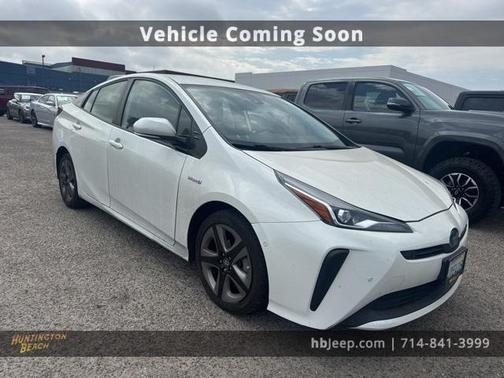 2019 Toyota Prius XLE